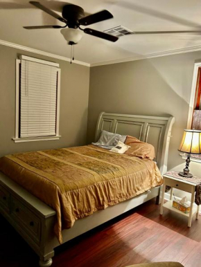 The Rapp Inn Lovely vintage home with character